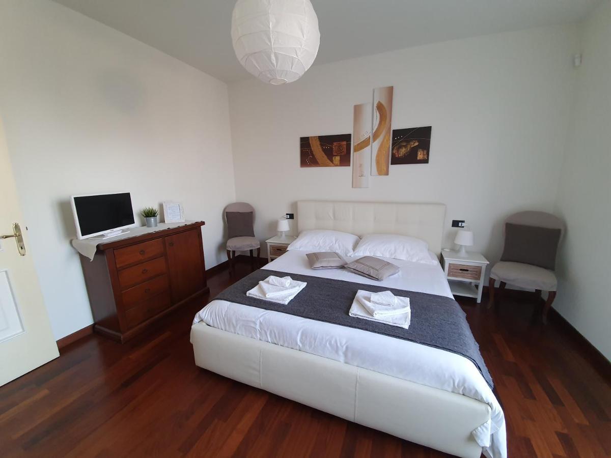 B&B Corte Sv4 Parma Luaran gambar